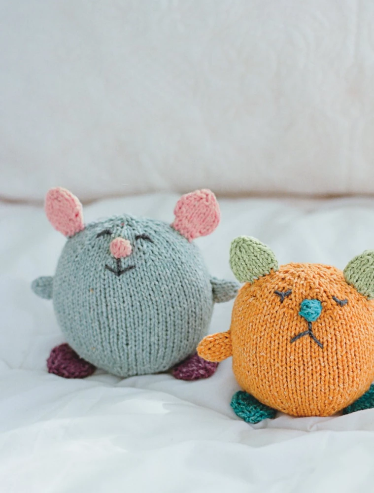 Inside Out. Interactive Flip Toys Knit with Needles