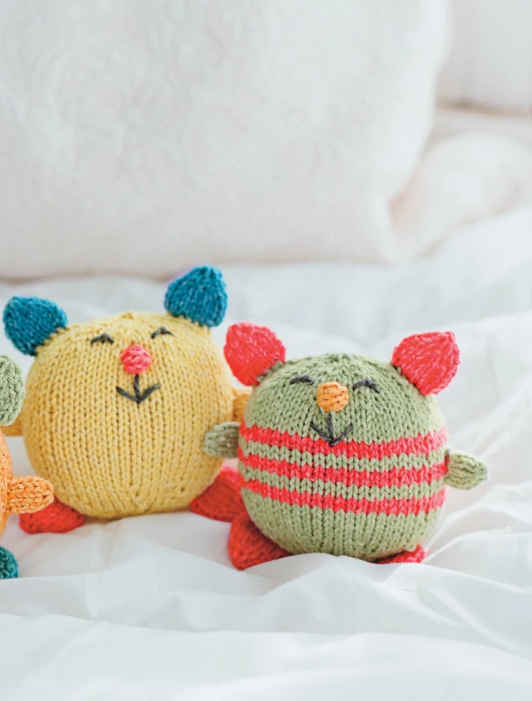 Inside Out. Interactive Flip Toys Knit with Needles