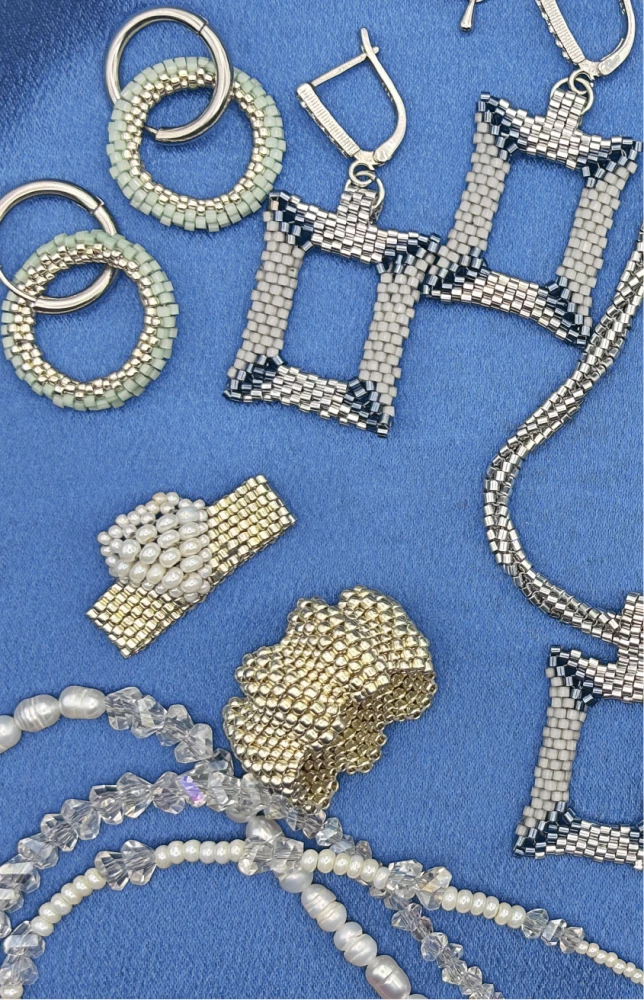 Schmuck aus Perlen und Beads für Anfänger. 5 Sets