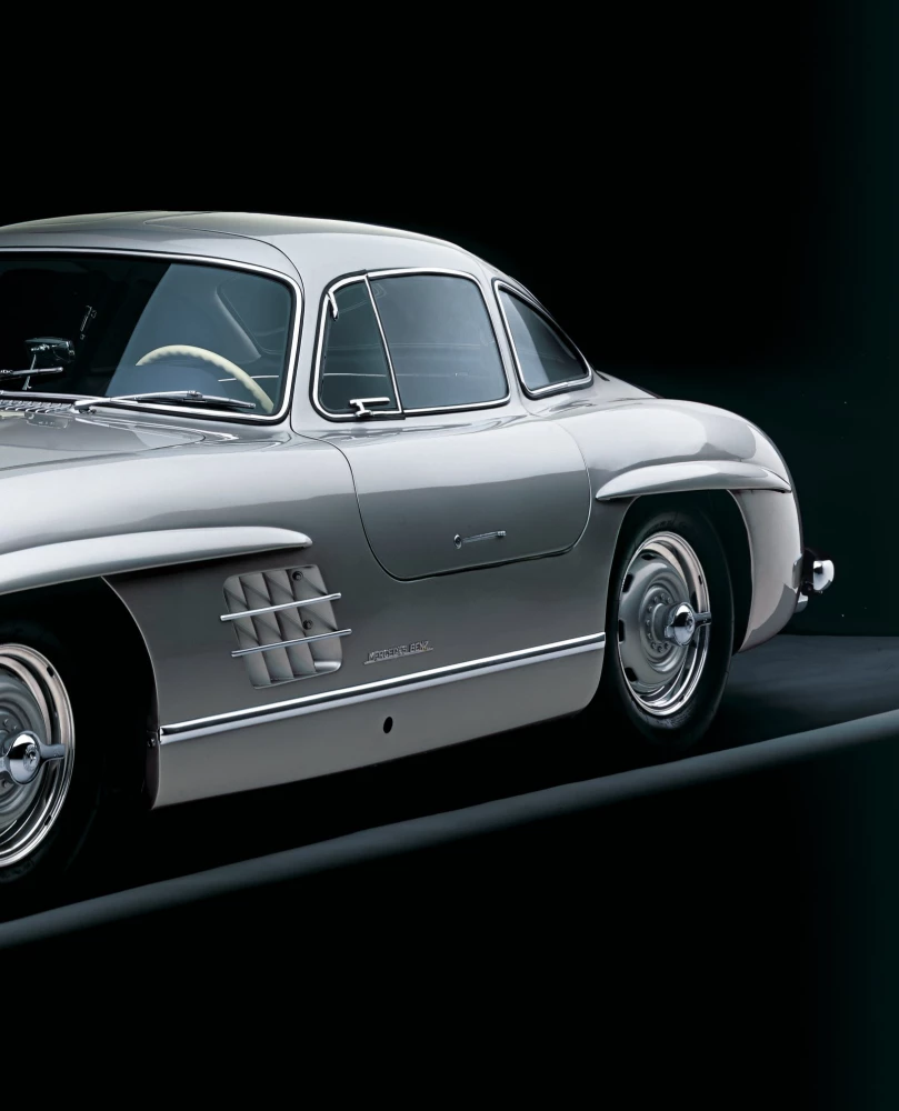 Legendary Cars. Icons of the Past and Present
