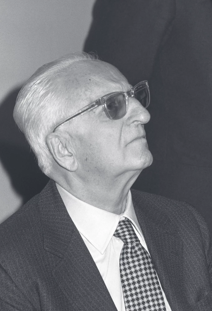 Ferrari. The Story of a Legendary Manufacturer