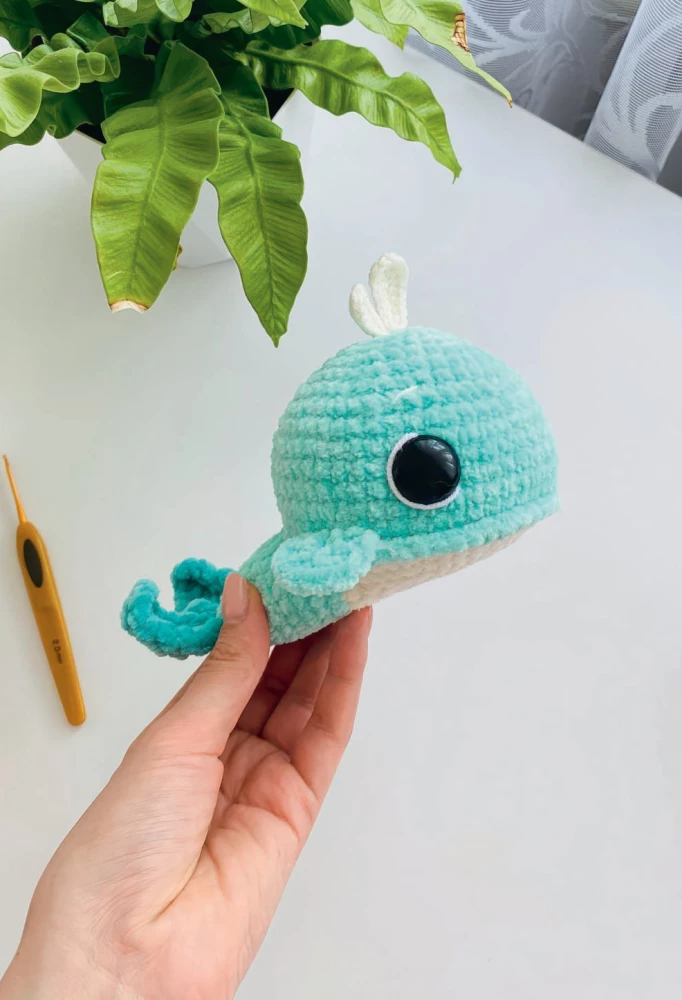 Cozy Creatures Crochet: 5 Cute Toys. 4 Gift Panel Workshops