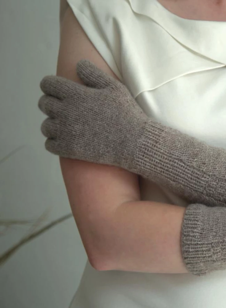 Handschuhe stricken. Techniken, Konstruktionen, Projekte für das Stricken mit Nadeln
