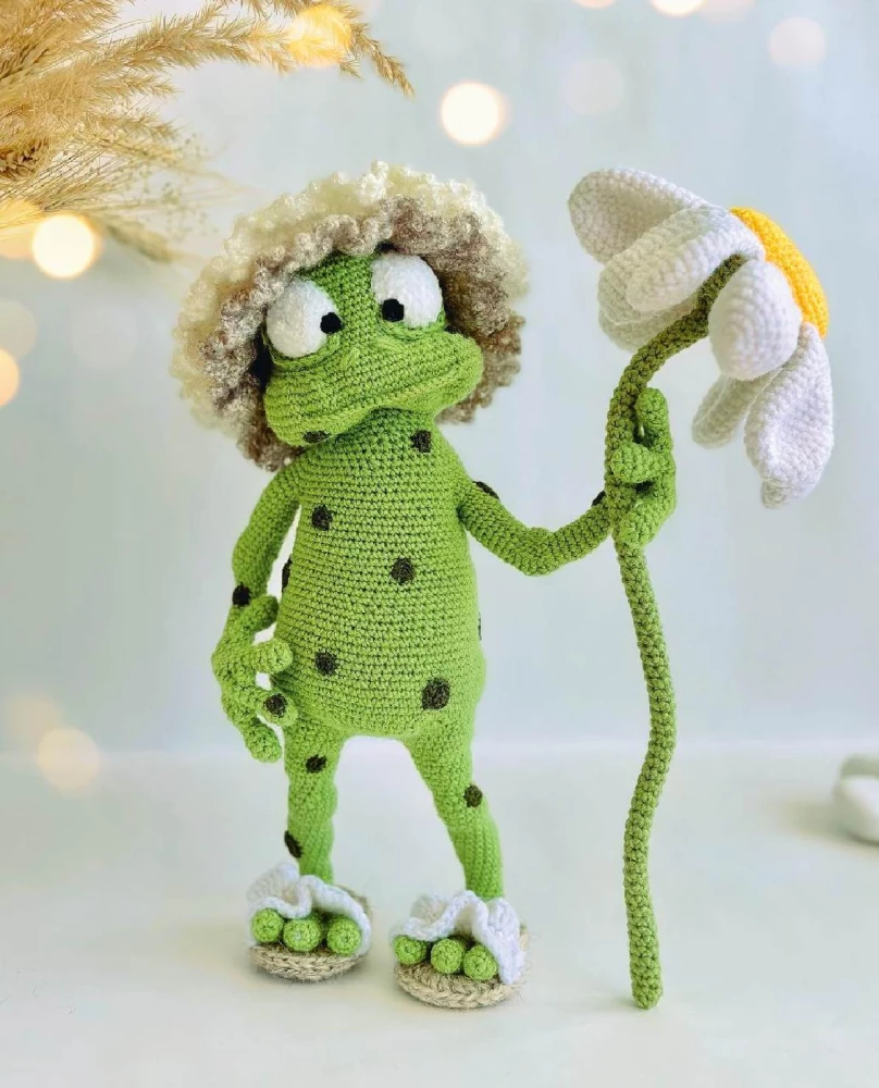 Amigurumi. Cartoon-Spielzeug. Häkeln