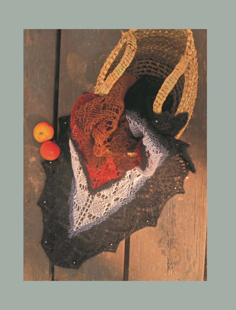 The Art of Knitting SHAWLS. Inspiration from the Siberian Forest. 12 Author's Projects with Patterns for Knitting with Needles