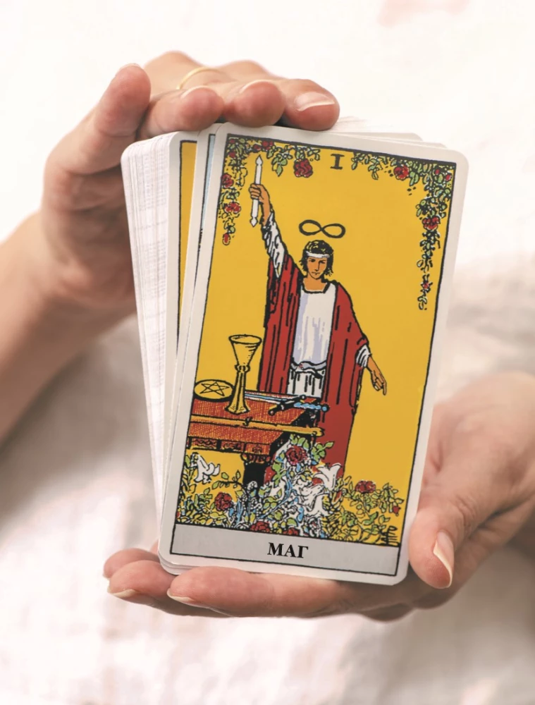 Tarot dla początkujących. Ilustrowany przewodnik