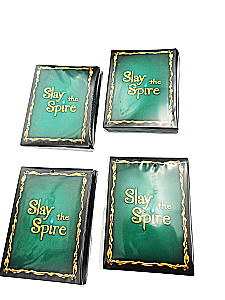 Galda spēle - Slay the Spire. Sagrāb špili
