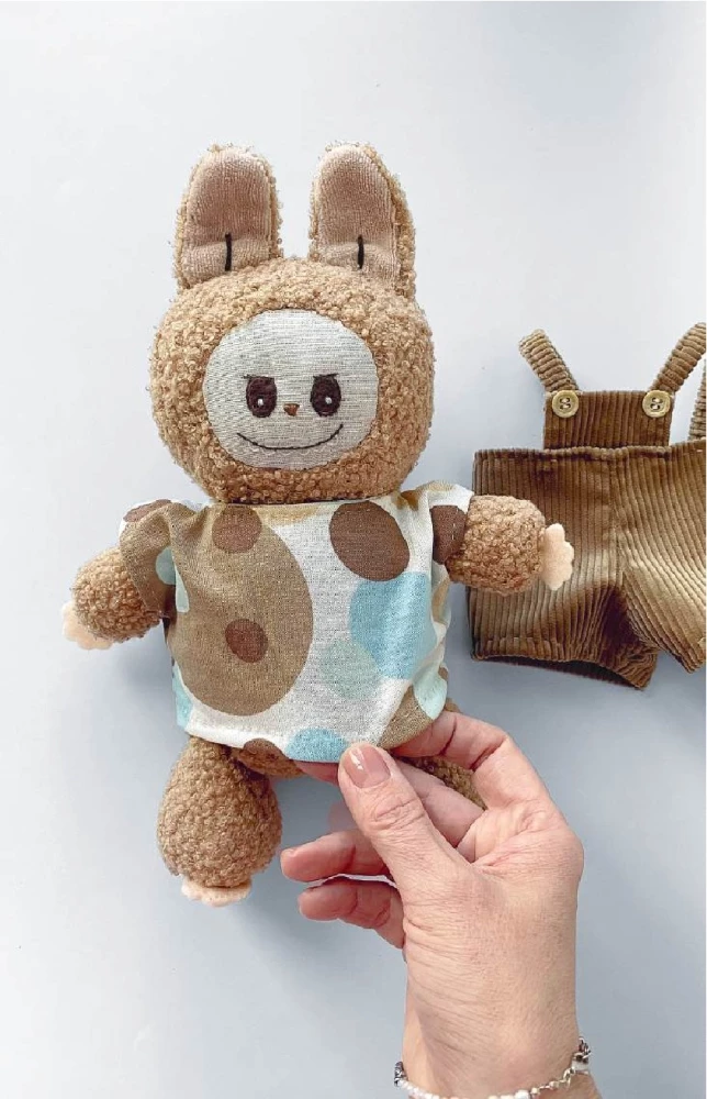 Sewing Labubu. Cute little monster and outfits for it. 6 master classes with patterns