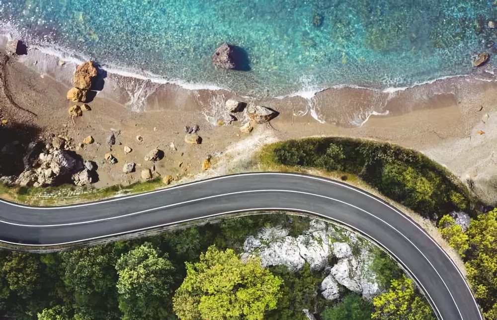 Пазл:200 - Puzzle Moments: Beach Road