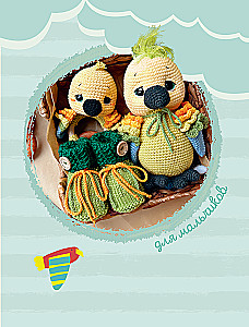 Spielzeuge, Rasseln und Söckchen häkeln. Sets für die Kleinsten