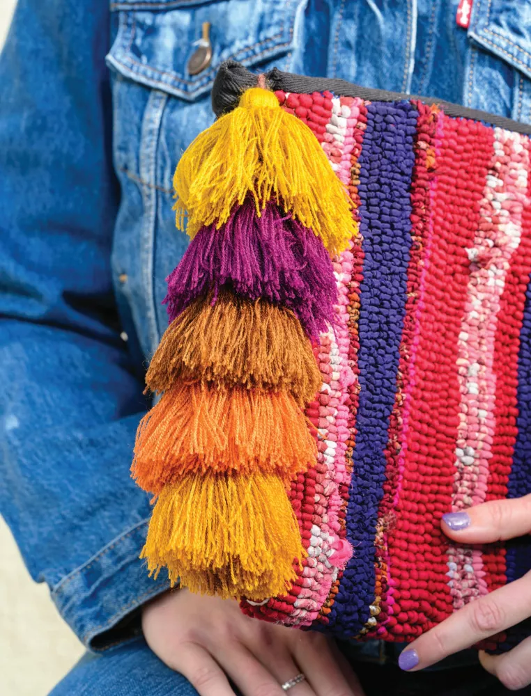 Modern TUFTING. The Most Complete and Understandable Step-by-Step Guide to Creating Masterpieces from Yarn