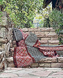 The Most Unboring Blanket. Mosaic Crochet. Practical Guide and Unique Collection of Author's Patterns