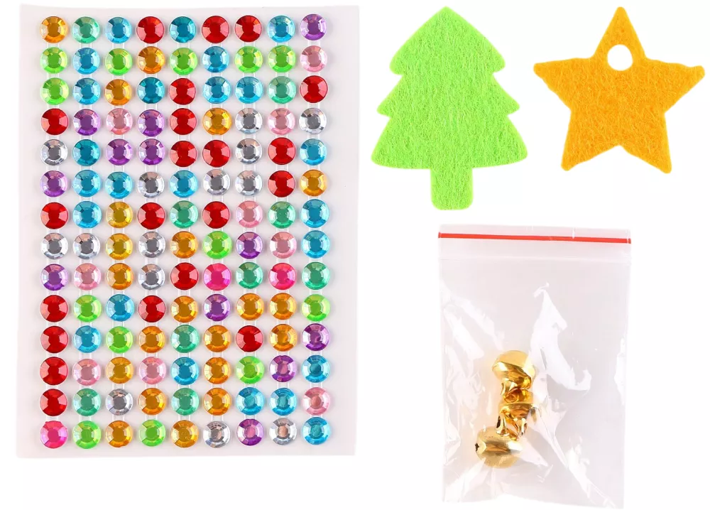 Felt Christmas Decoration. Wreath DIY