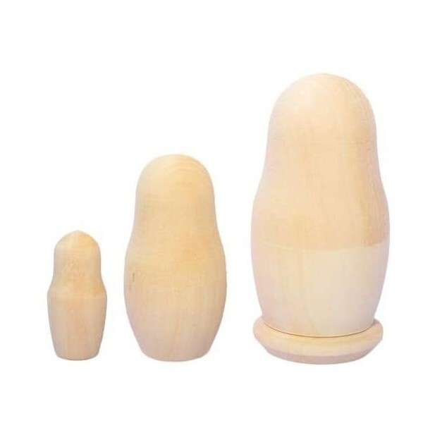 Matrioshka 3 ühes värvimiseks