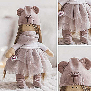 Interior Doll Mika, Sewing Kit, 22.4 × 15.6 × 5.2 cm