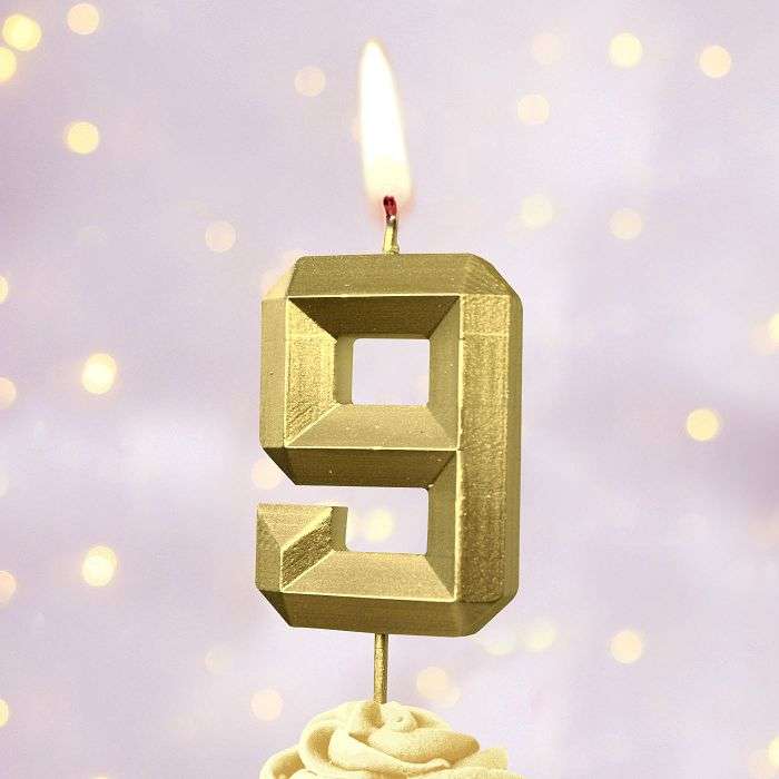 Tortenkerze auf Spieß 9 Goldene Facetten