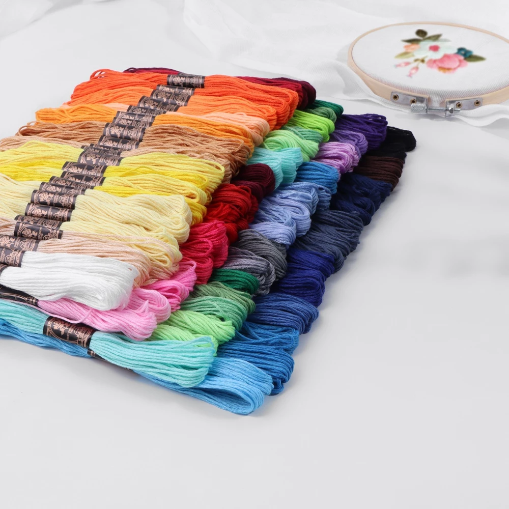 Zestaw nici mulinowych, 8 ± 1 m, 100 szt, kolor MIX