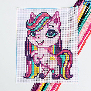 Tikkimine ristiga - Pony