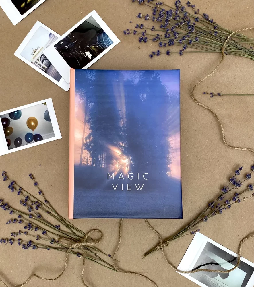 Album fotograficzny na 100 zdjęć - Magic view. Lampa błyskowa (10x15)