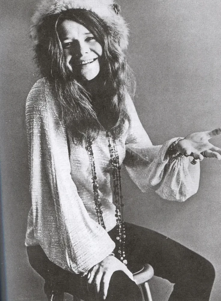 100 recipes of favorite cocktails of legendary rock stars