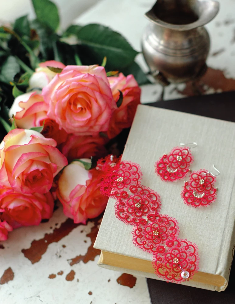 Tatting. Delicate lace, inspiring master classes