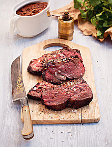 Fleisch auf dem Grill, Grill, im Tandoor und im Kessel