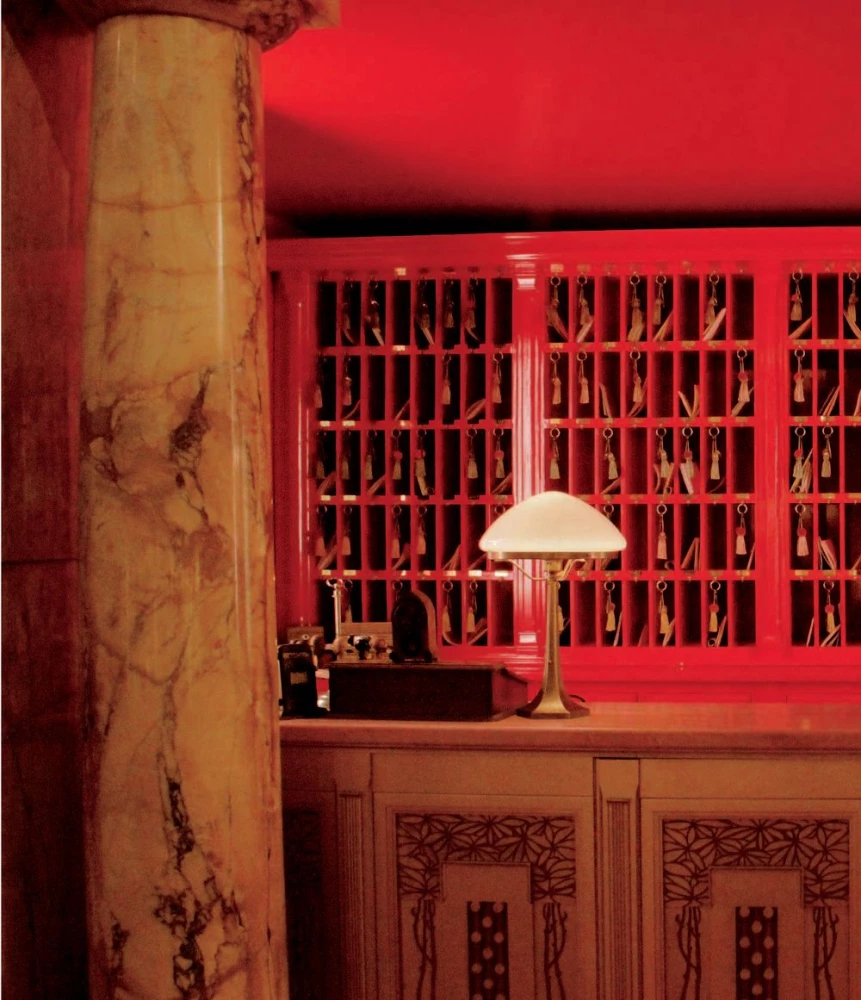 Hotel Grand Budapest. Ilustrowana historia tworzenia melancholijnej komedii o utraconym świecie